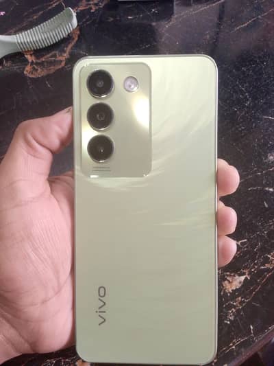 mobile bilkul ok ha DABa Charge sat ha 8+8.256. ha