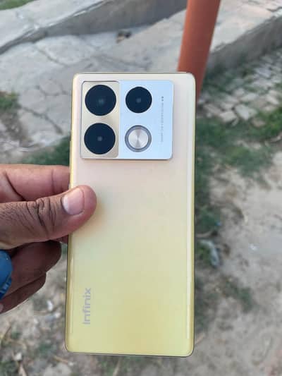 call or what ap 03297542027 new set infinx note 40pro256gb aur 12+12