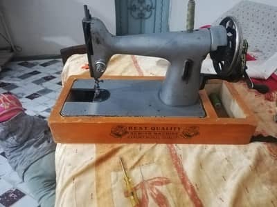sewing machine good condition home use