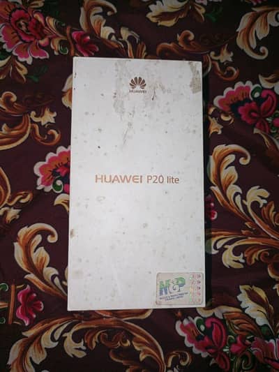 HUAWEI P20 lite 4 64 ha box  sath ha cable ha charger nahy ha