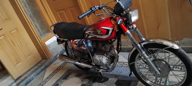 Honda 125 2015 model All punjab number copy file bio available