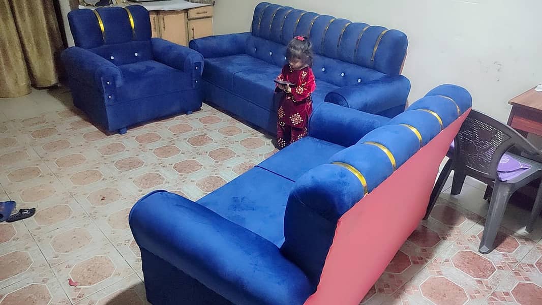 SOFA SETS 4