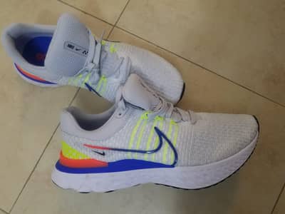 Nike new slightly used