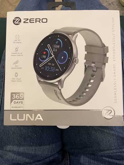 Zero Luna watch