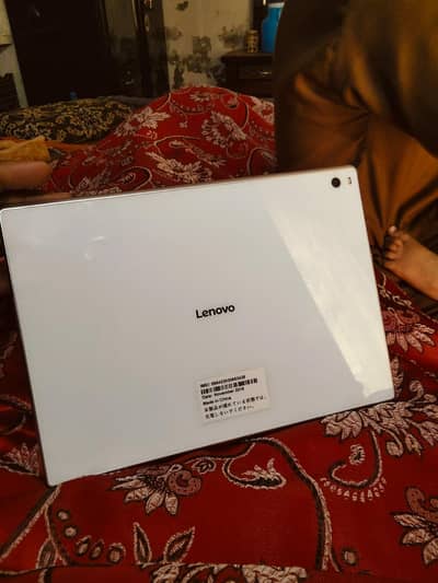 Lenovo Tab