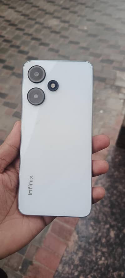 Infinix Hot 30
