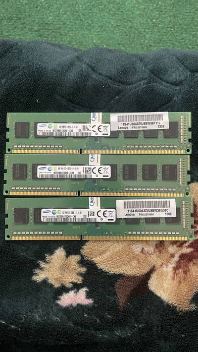Samsung 4gb ddr3 rams for pc (3pcs)