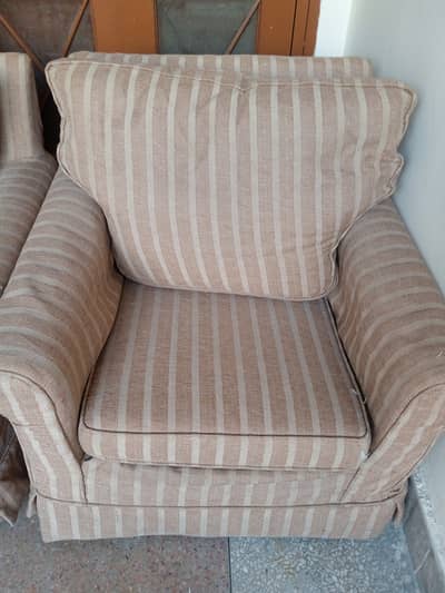 Imported Sofa King Size , Good Condition For sale @03455893955