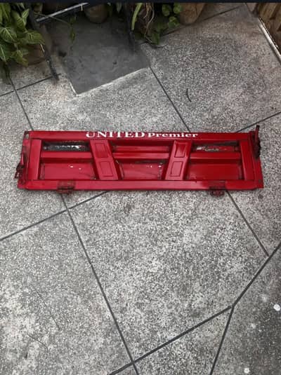 Loader rikshaw back door