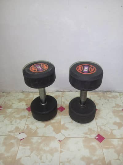 4 kg dumbbell