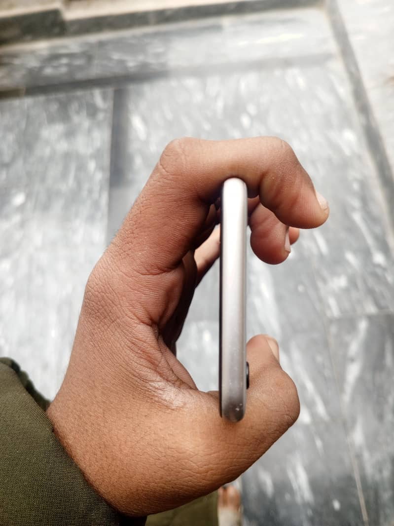 iphone 6s panel break 1