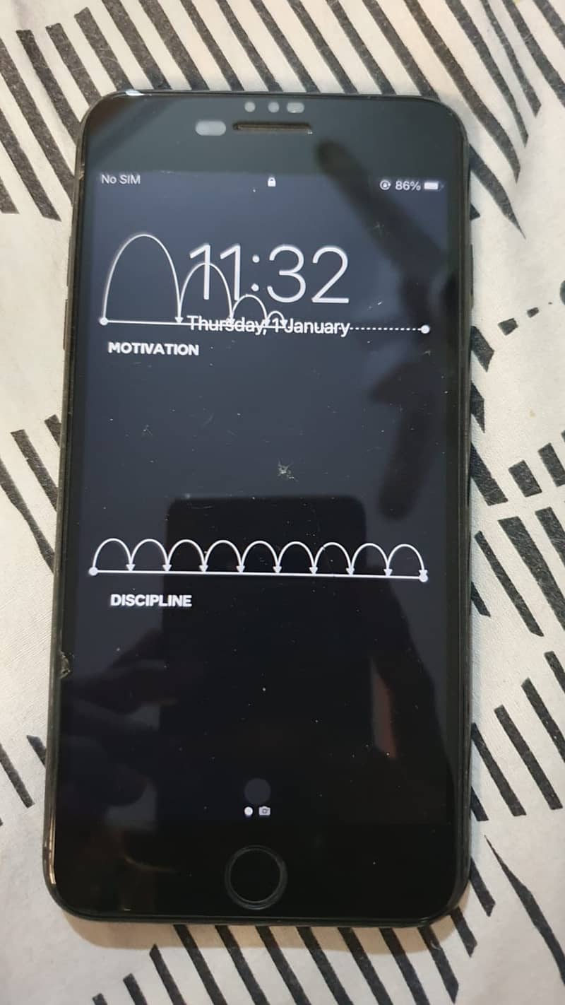 Apple iPhone 7 Plus 0