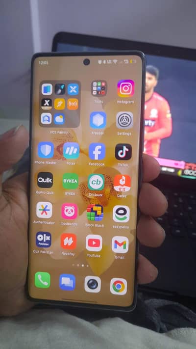 infinix zero 40 11 mount warranty available