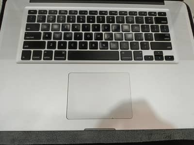 MacBook Pro 11 gud condition with original charger