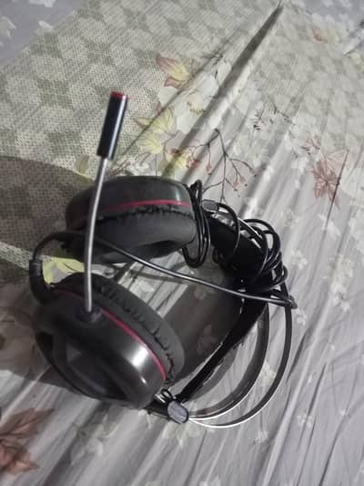 gaming and laptop headphones