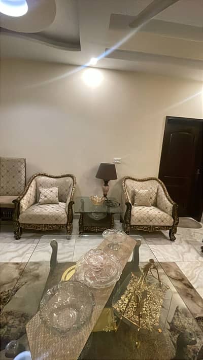 Drawing room 7 seater sofa along with center table