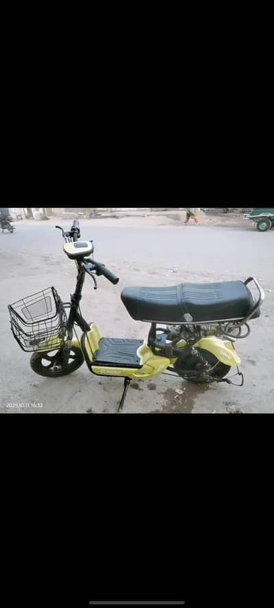 scooty for sale