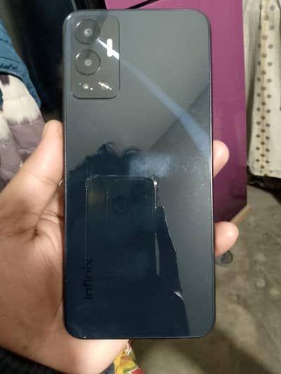 Infinix hot 12