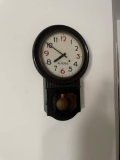 Pendulumn Clock