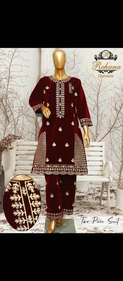 تفصیل: خوبصورت ویلوِٹ (Velvet) کے وومن ڈریس دستیاب ہیں۔ 2 پیس سوٹ ہے،