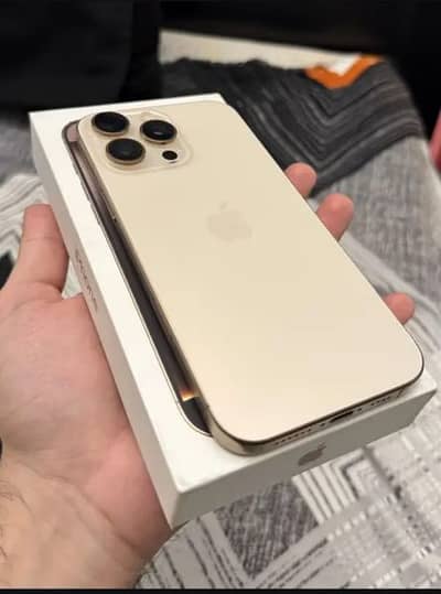 iphone 16 Pro Max Mobile with Full Box condition ok