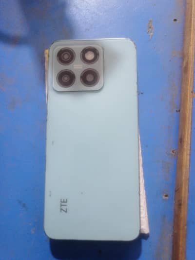 touch broken camera not working box avaliable