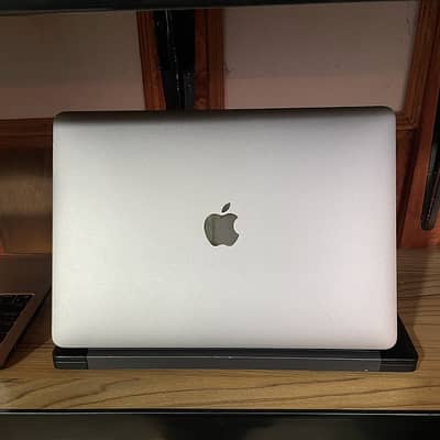 Apple Macbook Pro 2020 With 1TB SSD 13 inch Touch Bar Latest OS Update