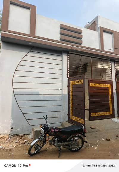 Shadab colony f 2 new brand luxury 2.50 marly single story house for sale