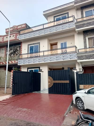 2540 on 50-feet wide street Brand New Luxury House G-13/1