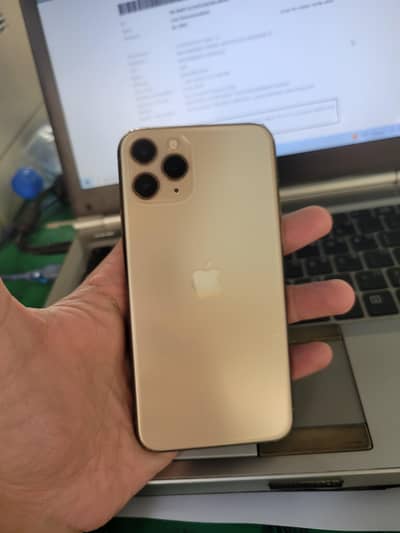 IPhone 11 pro 64GB pta approved
