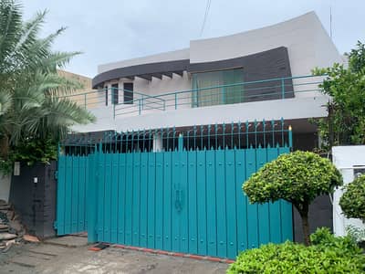 1KanalMost Beautiful House out For Sale DHA Phase 3 Prime Location