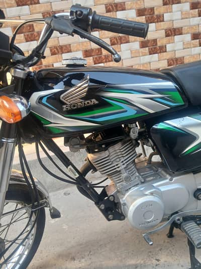 HONDA CG125 Model (2023) Black