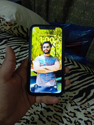 Xr 128gb pta approved no fault