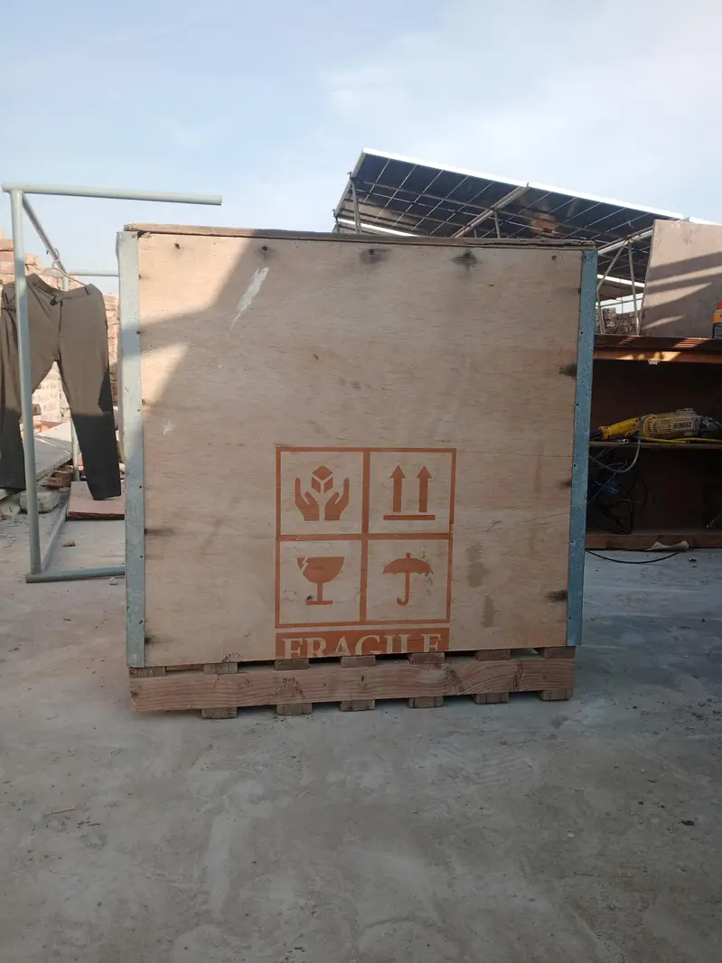 cargo box — photo 2
