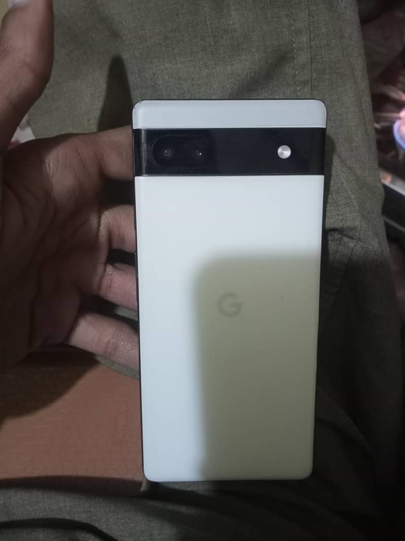 Google Pixel 6a 5