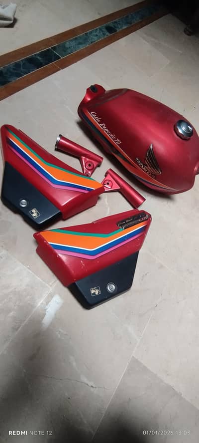 Honda cd 70 genuine Fuel Tanks set