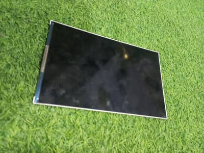 Original Samsung SMT385 Screen in working condition. . .