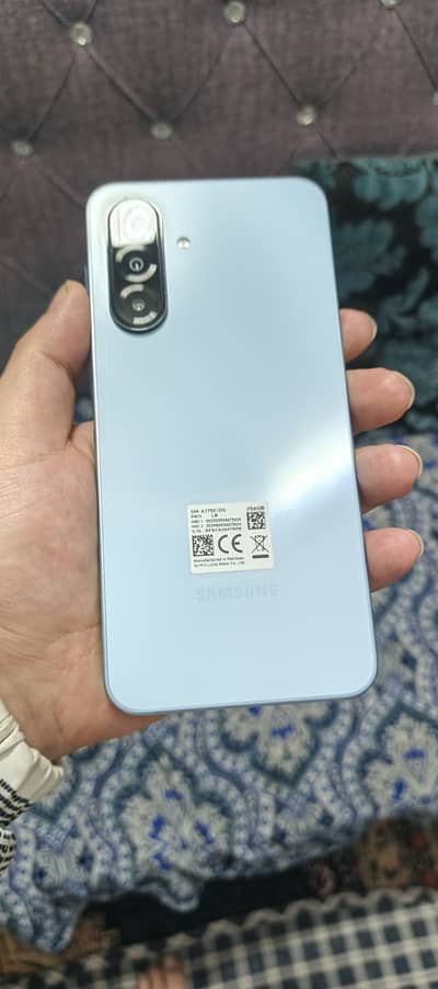 Just box open 2 weeks used 256gb varriant