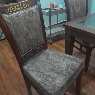 Dining Table for Sale