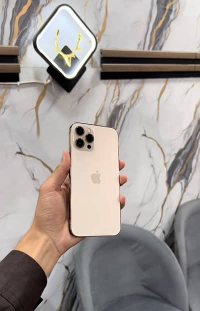 iPhone 12 Pro Max 128 gb 94 10 by 10