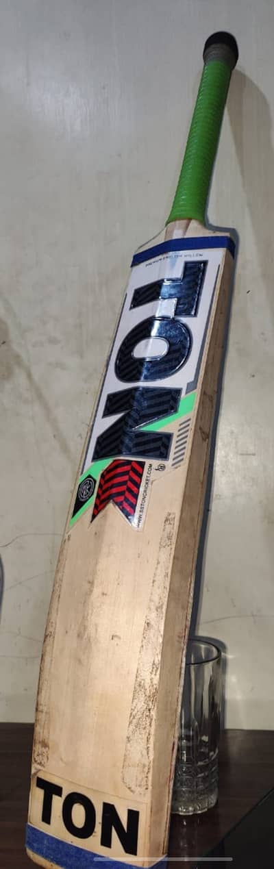 Cricket hard ball bat