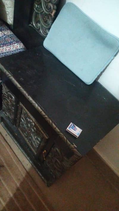 Bed with side tables