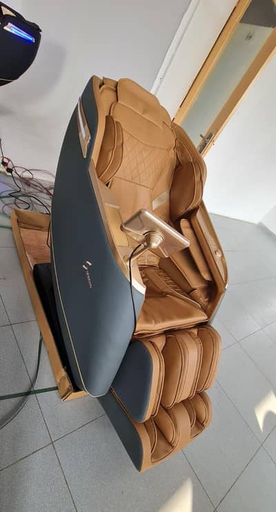 Massaging Chair