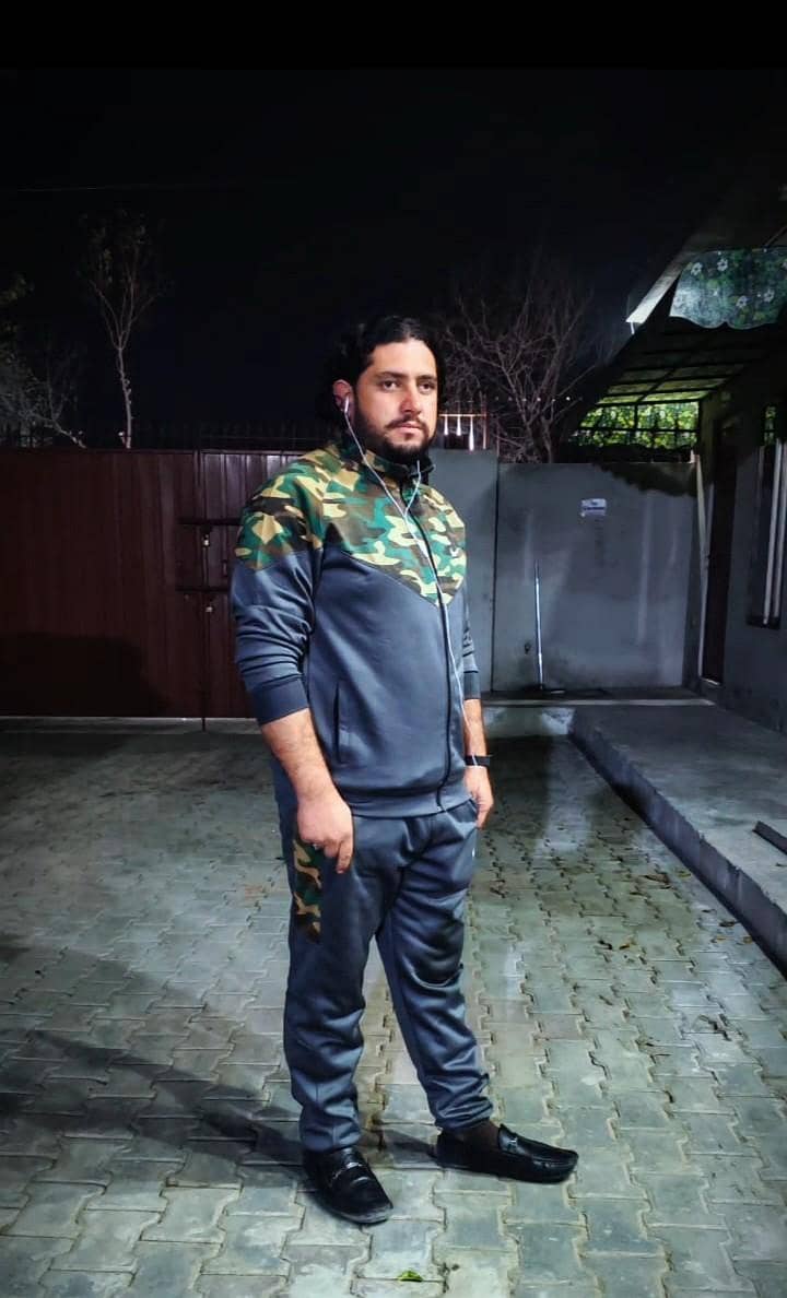 security guard. 03058819218 1