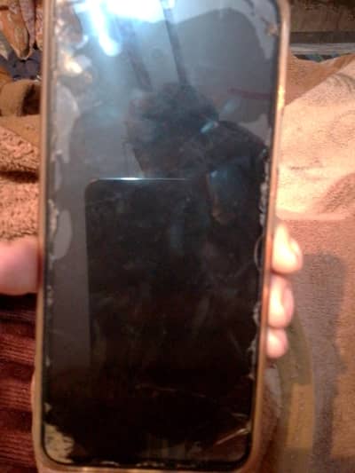 kamra kirya k liye available hy