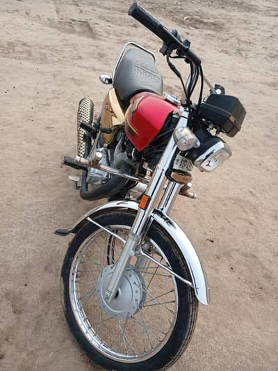 Honda 125 Special Edition