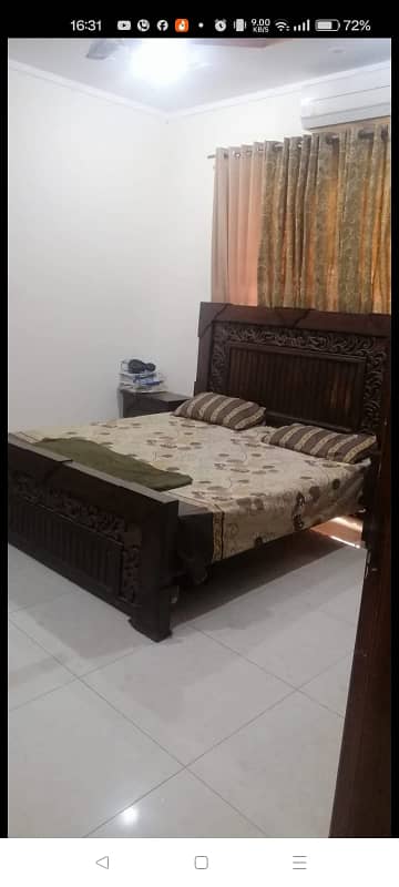 Fully furnished Falte for rent only for girls students and jod job