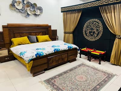 Flate for rent only for girls and job holder girls