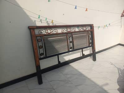 iron bed urgent sale