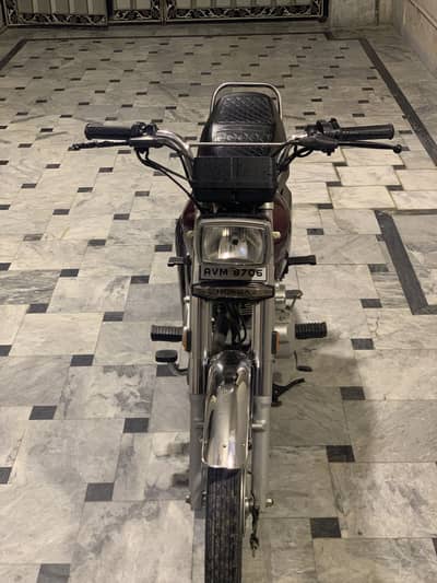 Honda 125 self start